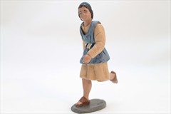 Niño corriendo para 11 cm.