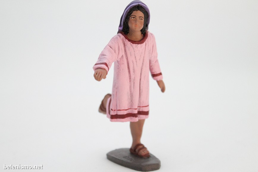 Niña corriendo para 11 cm.