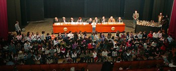 Imagen de los niños premiados en el Concurso Escolar de Cartas a los Reyes Magos