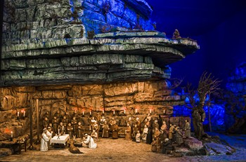 Diorama instalado en la exposición, que muestra la primera representación del Belén por San Francisco de Asís en Greccio